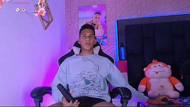 Czat XXX na żywo – dilan_alfonzo
