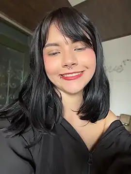 Chat +18 de TatiLee ao vivo