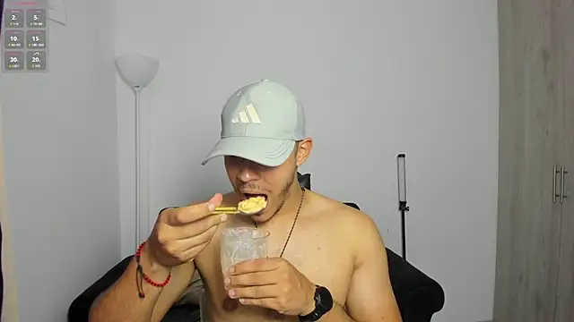 XXX chat uživo modela Iamdylan777