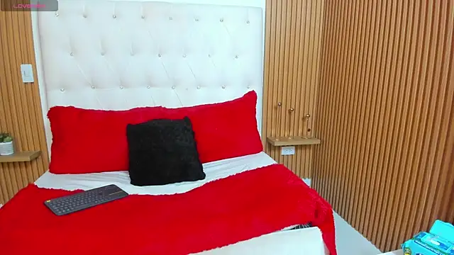 GreciaEvanss: απευθείας συνομιλία ΧΧΧ