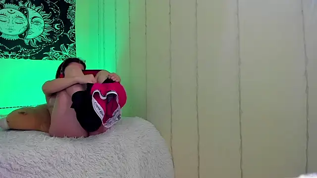 Chatroom XXX en direct de Fernanda__