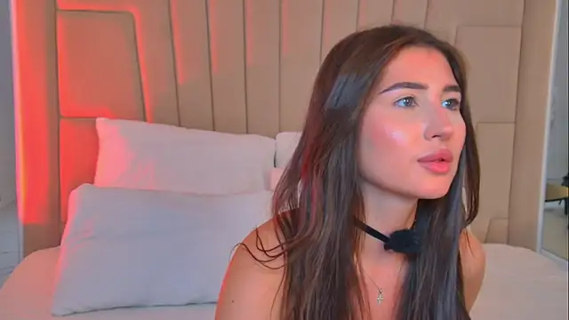 LisaDeviss live XXX chat