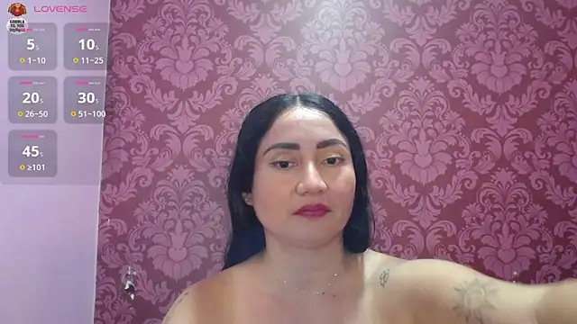 juliana_diaz: онлайн-секс-чат