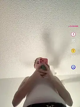 lolabunny9 XXX чат на живо