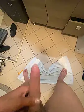 Mario1745 Live XXX Chat