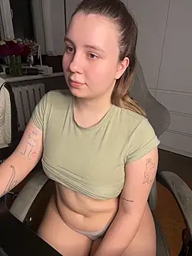 AnnaAss4u's Live XXX Chat