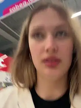Živý XXX chat blonde_exe