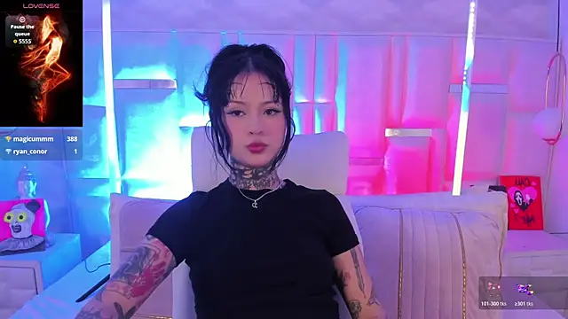Chatroom XXX en direct de doll__bella