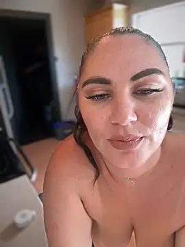 lovely_beast's Live XXX Chat