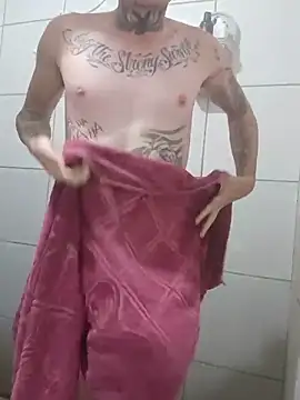Chat +18 de DanielMagains ao vivo