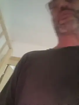 Tiojhonny Chat XXX in diretta