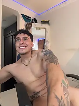 strongboy_ Obrolan Langsung XXX
