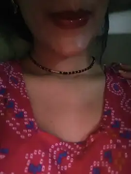 Eshwari_Chopra: онлайн-секс-чат