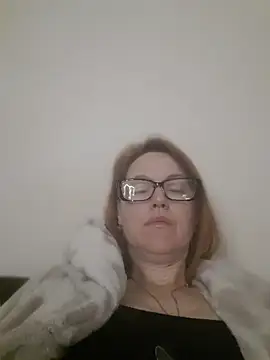Chat +18 de LanaOlbenst ao vivo