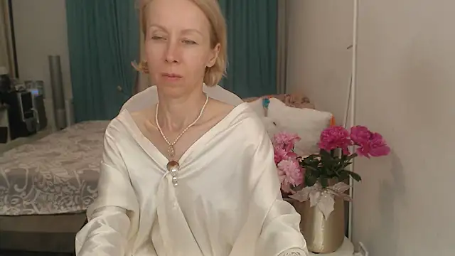 צ'אט XXX בשידור חי של LuxuryNika