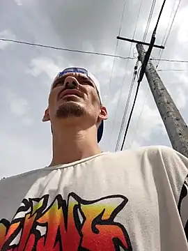 Matthew_204 élő XXX-chatje