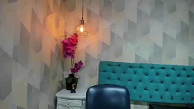 Chat XXX en directo de LindaBreeS