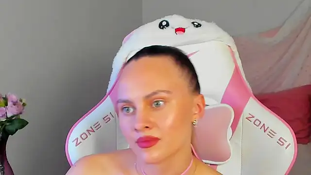 LumeriSoren's Live XXX Chat