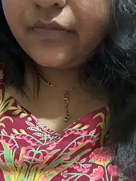 radhikkaa live XXX chat