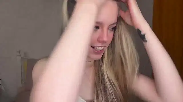Catrinee Live XXX-Chat