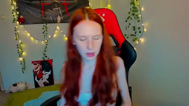 FruttiTattin Live XXX chat