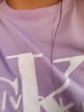 Chat XXX ao vivo de Clery_lin