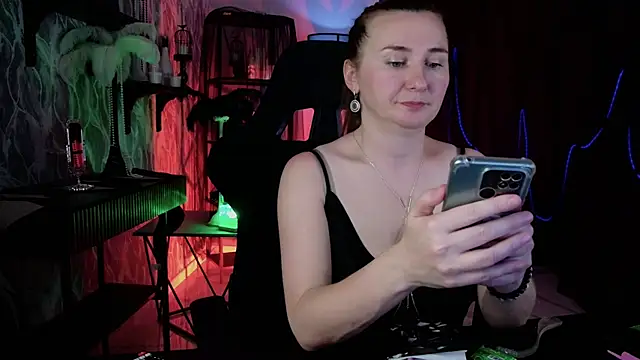 Živý XXX chat Golden_Dragon