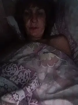 دردشة Laura_Kiss الجنسية المباشرة