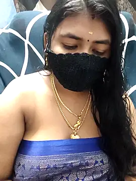 Chat XXX en directo de Tamil_Lotus