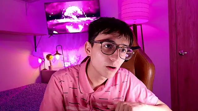 Sr_evann's Live XXX Chat