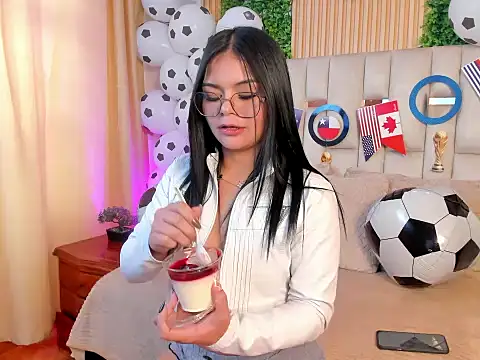 Jade_Nmm Live XXX-chat