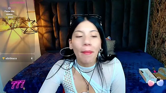 Czat XXX na żywo – Abril_Fox__