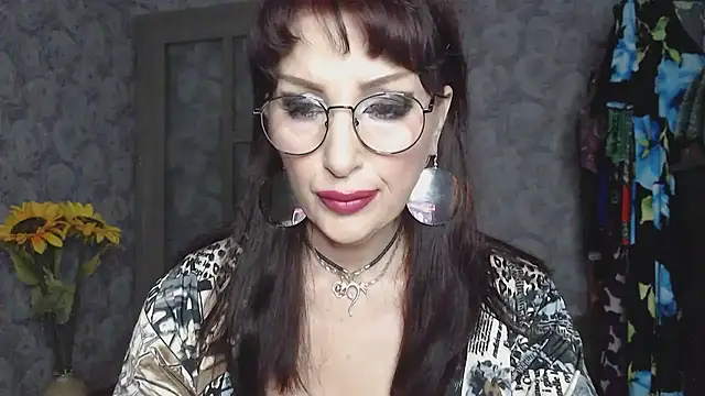 Aziza1 live XXX chat