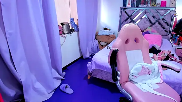 צ'אט XXX בשידור חי של Luna_Analya