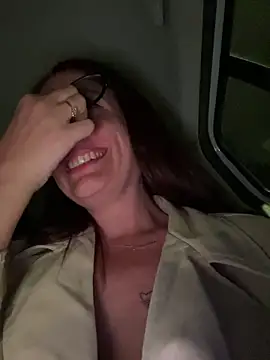 צ'אט XXX בשידור חי של NataKitten