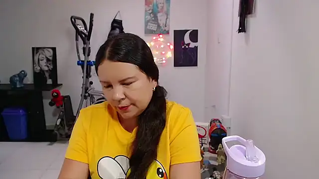 claryssa_ élő XXX-chatje