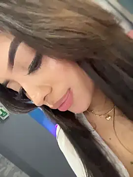 MystiqueXXX's Live XXX Chat