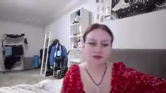 LoiseLovetto's Live XXX Chat