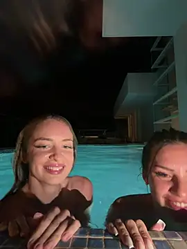 XXX chat uživo modela EvieEvans