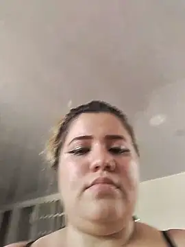 Sara_y_Amy live XXX chat