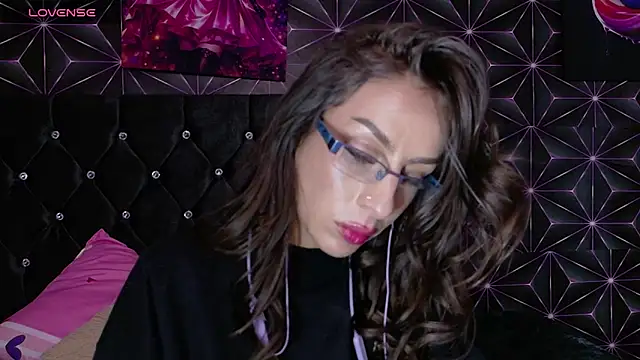 Miis_Beella 现场XXX聊天