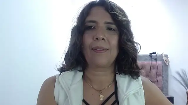 Victoria_meester Chat XXX live