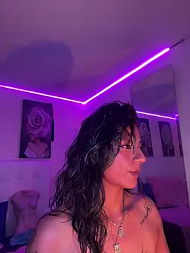Chat XXX en directo de SamathaMay