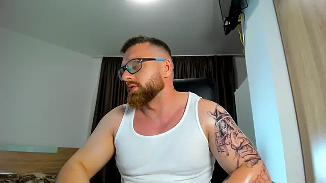 XXX chat uživo modela Findom_guy