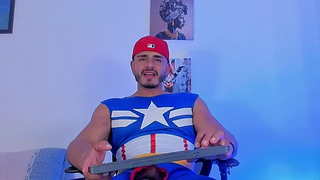 magnusclark's Live XXX Chat
