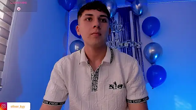 OLIVER_K Chat XXX live