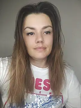 Živý XXX chat KrissSexi