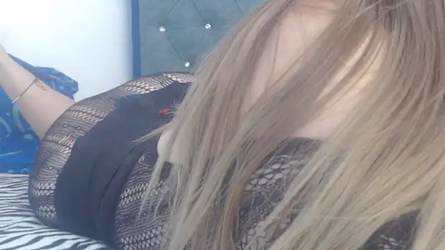 Elza_Blonde – Naživo XXX chat