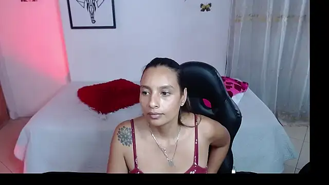 แชท XXX สดของ mykaelahoney