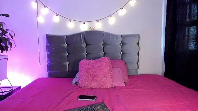 MarieLatex Live XXX-Chat